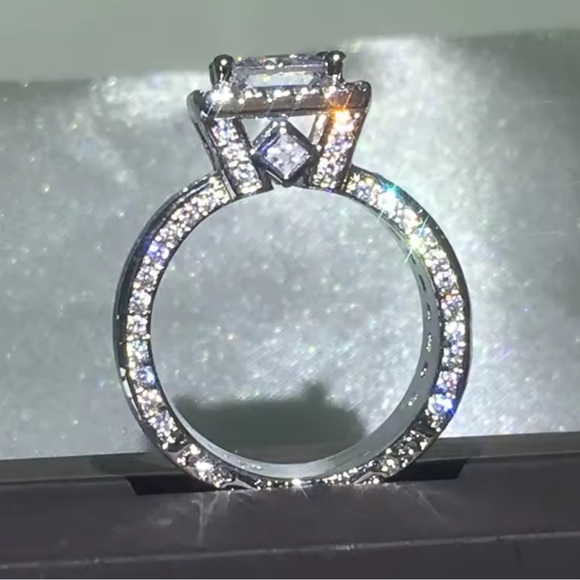 Bridal Women wedding luxury Silver plated Diamond Ring - Picture 10 of 10